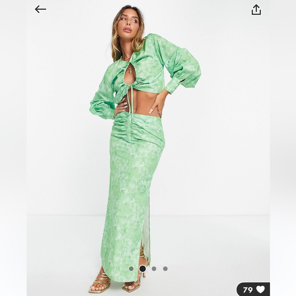 Pretty lavish floral green coordinate maxi skirt crop top set